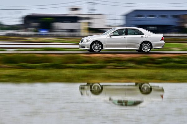 Nawigacja GPS czy tradycyjna mapa? Poznaj zalety wyboru elektroniki